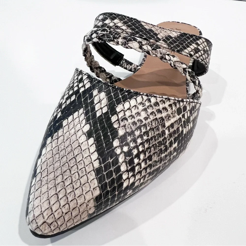 Journee Collection Olivea Pointed Toe Mule Flats Snakeskin Faux Leather 11 NEW